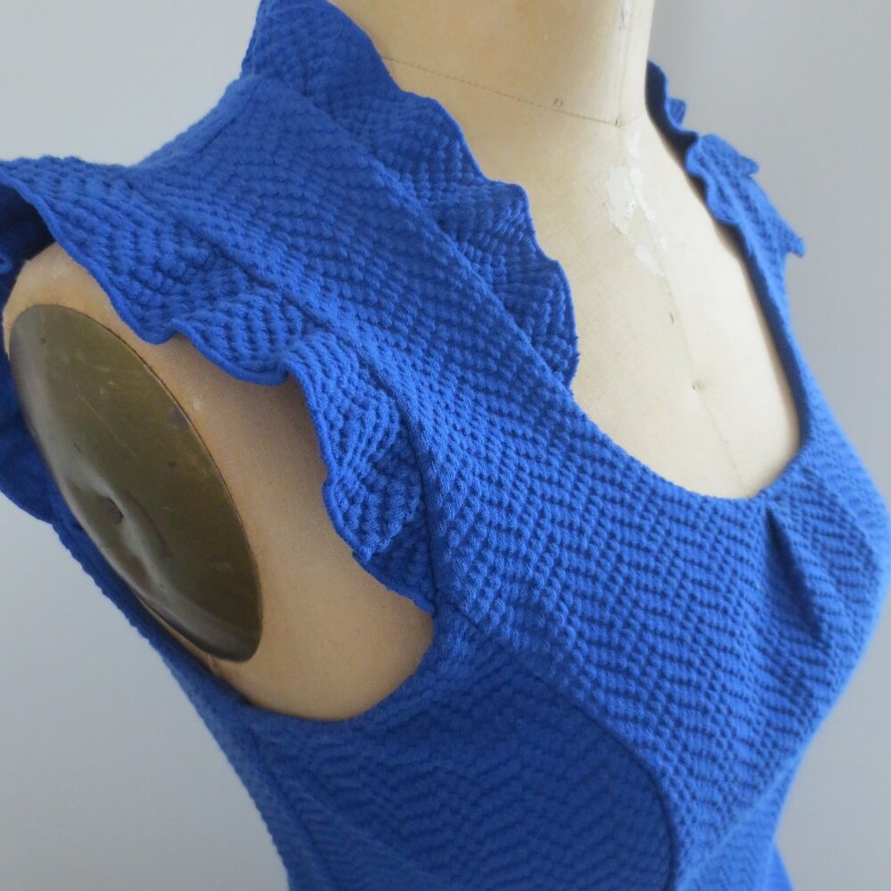 Elle - Retro Fitted Blue Dress - NWOT - Picture 2 of 8
